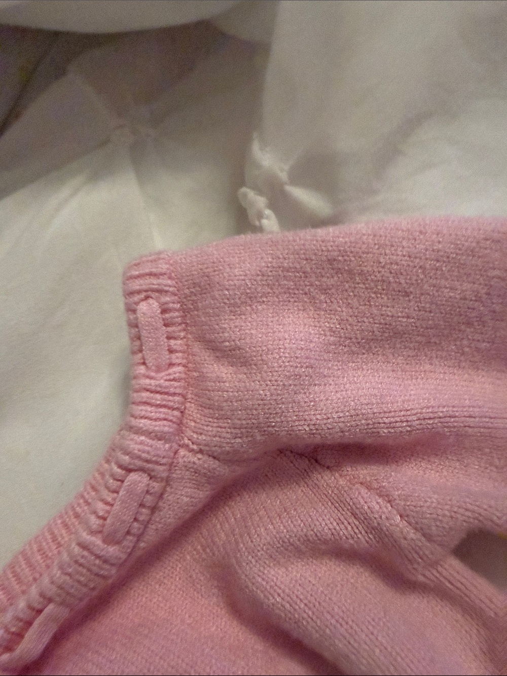 Off-Shoulder Boat Neck Pink Cropped Knit Sweater - Picture 3 of 4
